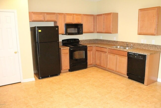 Photo - 6852 Misty View Dr