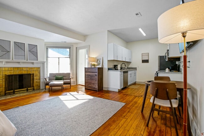 Photo - 1848 E 89th St Unidad ID1061083P