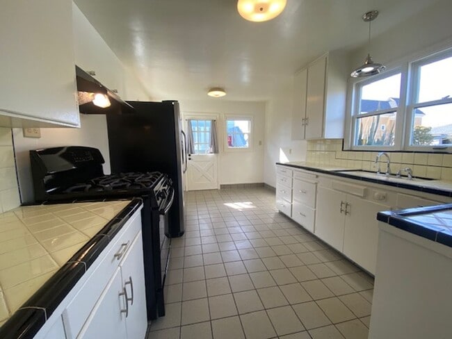Photo - 804 O St Unit 804 O ST