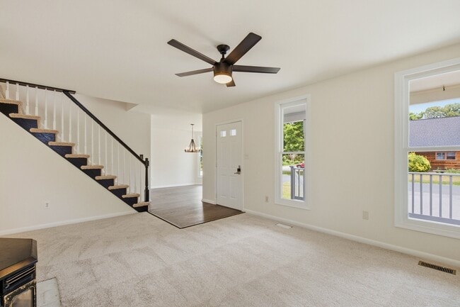 Photo - 301 Kenmore Ave
