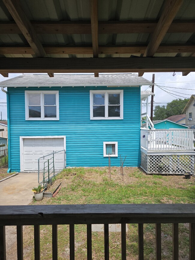 Photo - 5208 Bernardo De Galvez Ave