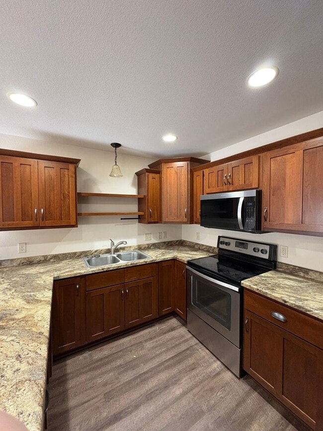 Photo - 588 Blue Karner Dr