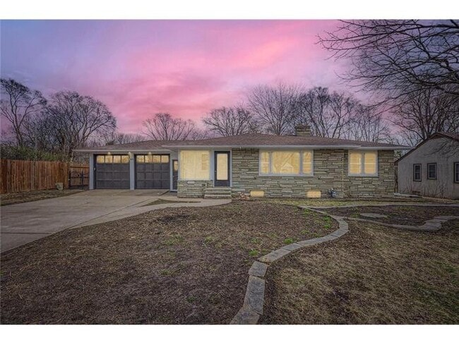 Photo - 3808 Welcome Ave N