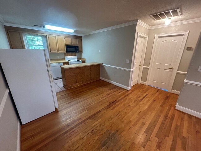 Photo - 1019 Monticello St Apartamento Unidad 1019-C Mon