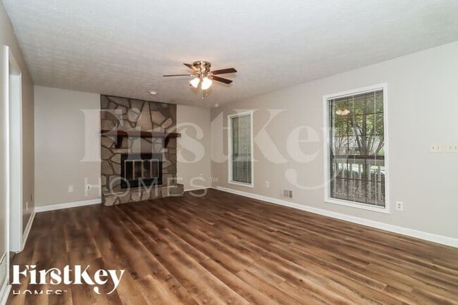 Photo - 84 Powder Creek Ct