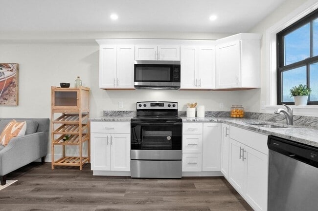 Photo - Townhomes at 5-7 Water St | One-Bedroom El...