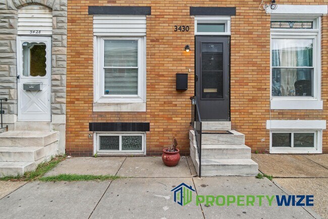 Photo - 3430 E Baltimore St