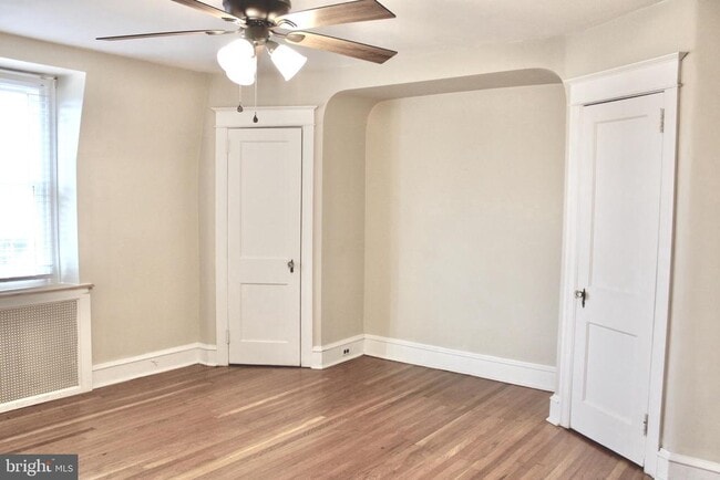 Photo - 7241 Cottage St