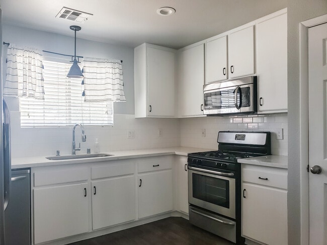 Photo - 51305 Avenida Vallejo