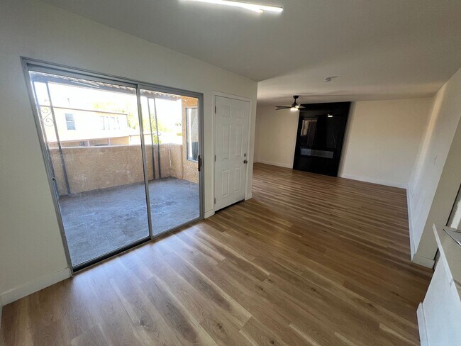 1534 Hialeah Dr