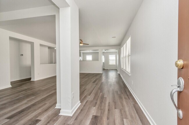 Photo - 7019 Parkford Meadow Dr