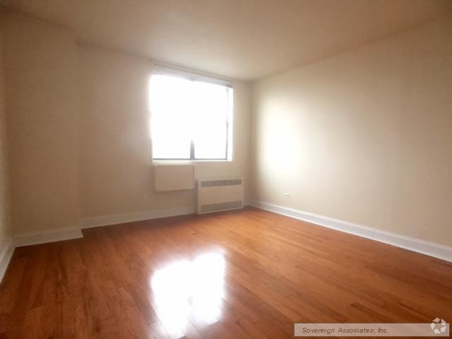 Building Photo - 3333 Broadway Rental