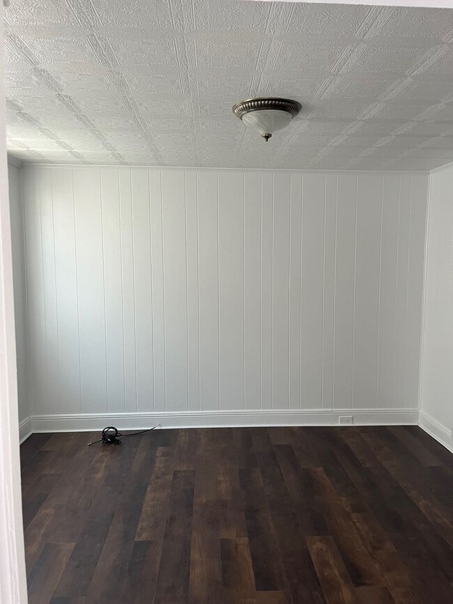 Photo - Spacious 3Bed/1 Bath Townhouse