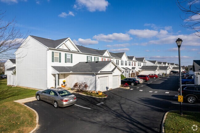 Photo - Brice Green Condominium
