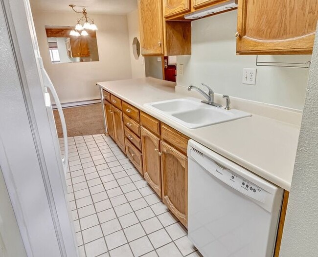 Photo - 2 Bedroom Condo with 2 car garage!