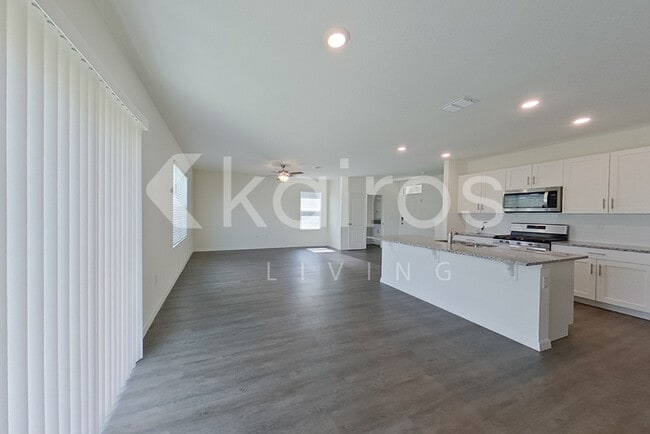 Photo - 32150 Katelin Cir