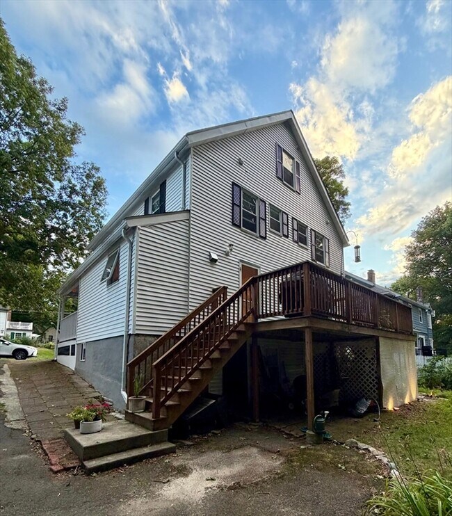 243 Walnut St