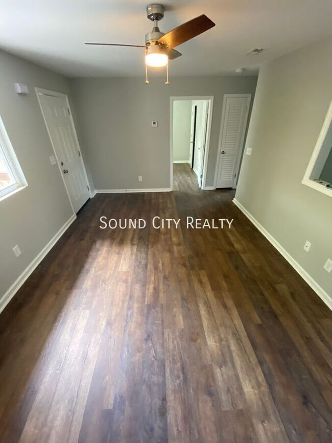 Photo - 1905 Hermosa St Unit C