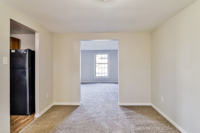 Photo - 9619 Winands Rd