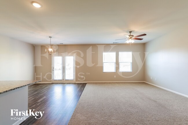 115 Bennett Ct