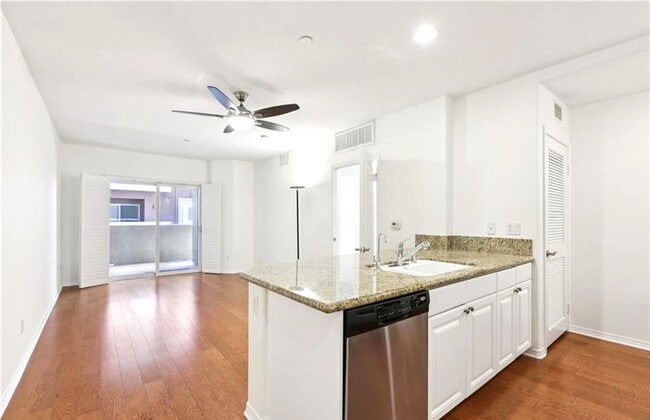 Photo - 2750 Artesia Blvd Unit 206