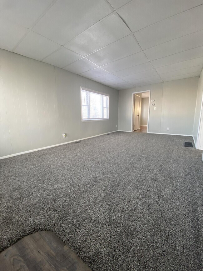 Photo - 1301 S Main St