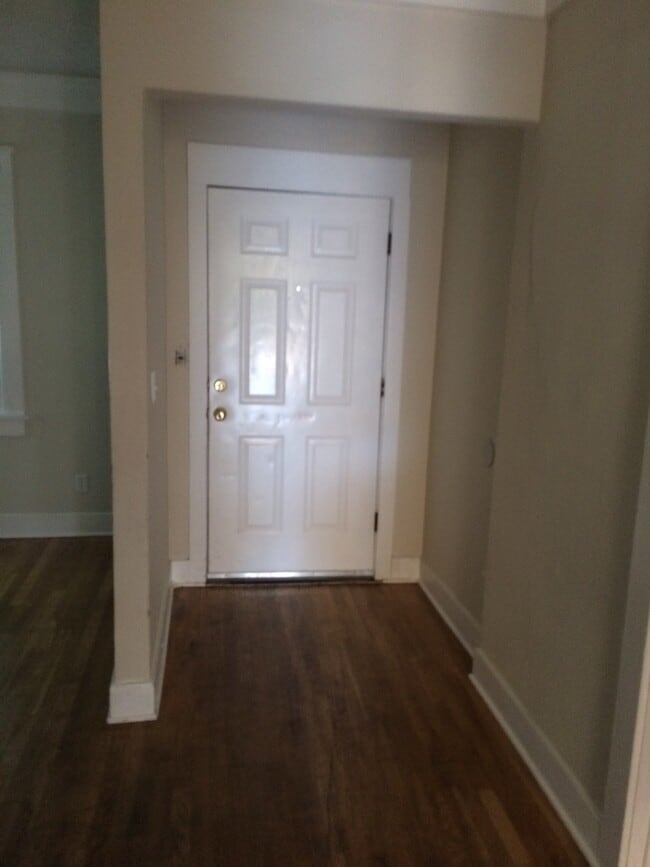 Photo - 127 NW 26th St