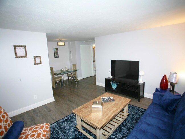 Photo - Parkwood Manor Apartments