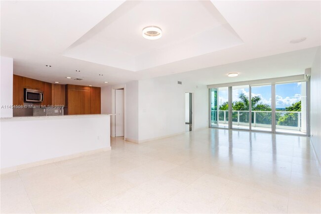 Photo - 2627 S Bayshore Dr Condominio