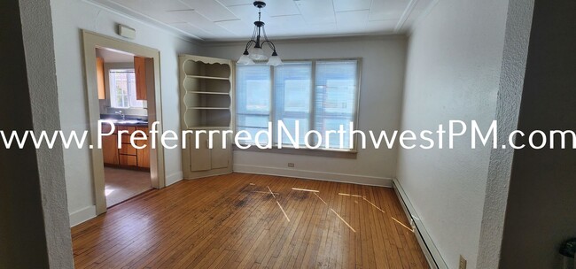 Photo - 84 E 19th Ave