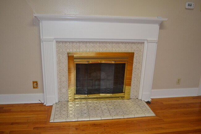 Photo - 511 Beverly St House