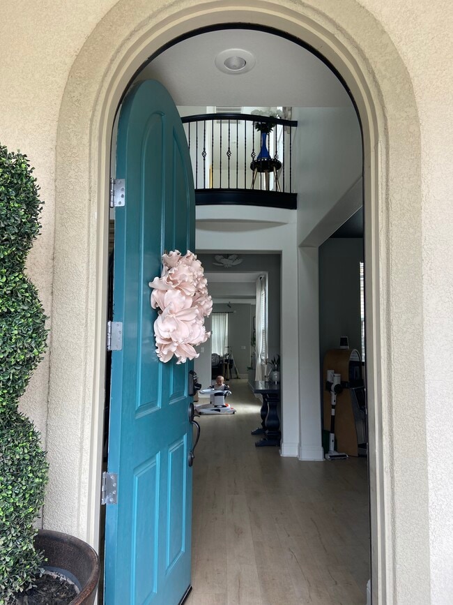 Entrada - 2070 Katnich Ln