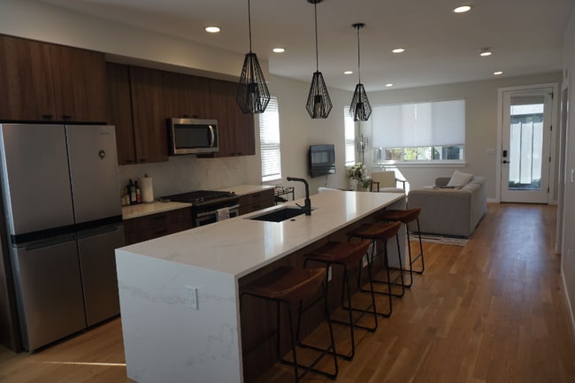 Photo - 4509 S Acoma St