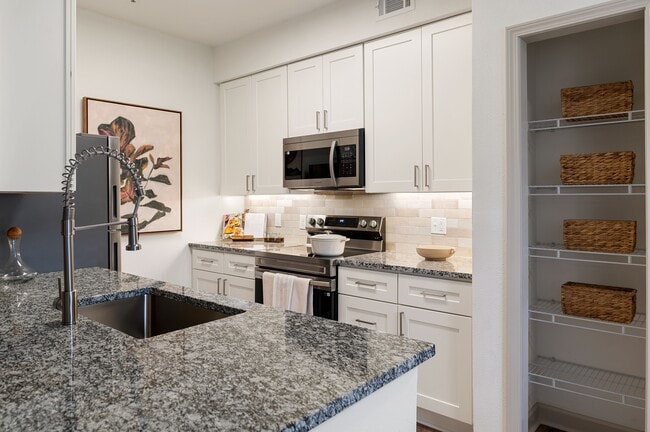 Photo - Cortland Hickory Hollow