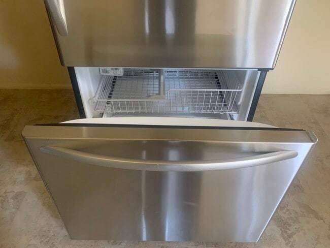 Refrigerator - 3112 SW 12th Plz Unit 1