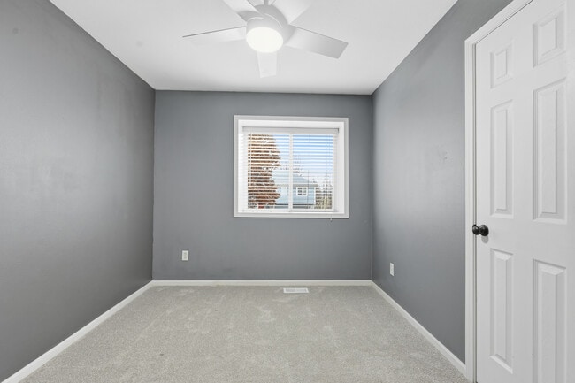 Photo - 11516 N Windsor Ave