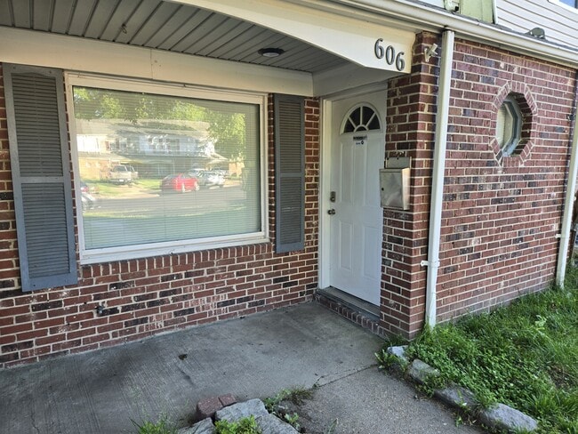 Photo - 606 Redkirk Ln Townhome