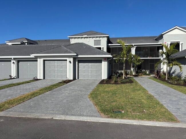 Building Photo - 19015 Scallop Lp Unit 7114