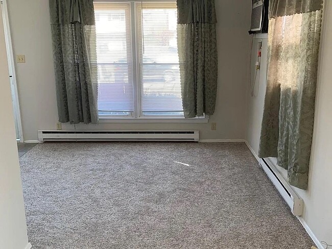 Photo - 663 Stevenson Rd Unit A