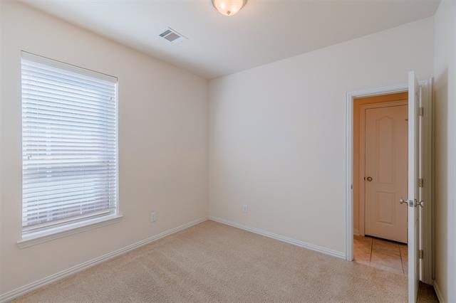 Photo - 2326 Stutz Dr Unit 116