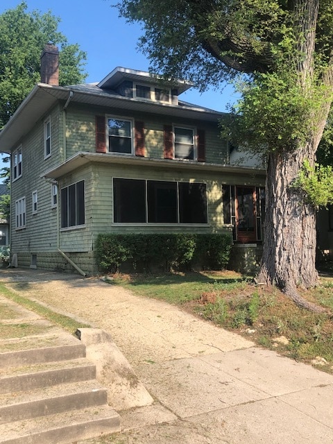 Building Photo - 925 N Rebecca Pl