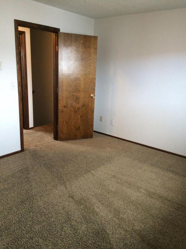 Photo - 1131 Applegate St