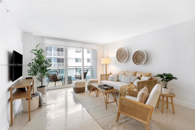 Photo - 6917 Collins Ave Unit 508