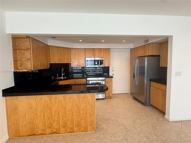 Photo - 1408 Brickell Bay Dr Unidad 912