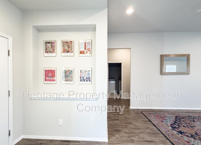 Photo - 139 Lyndon Dr
