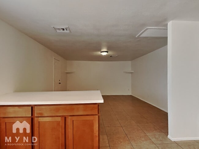 Photo - 6033 W Vernon Ave