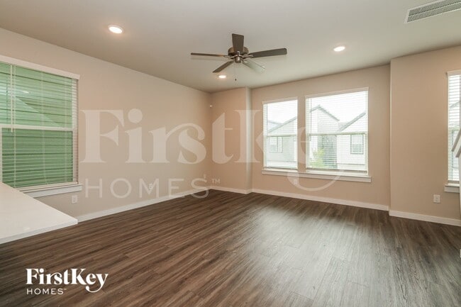 Photo - 18416 Idyllic Aly