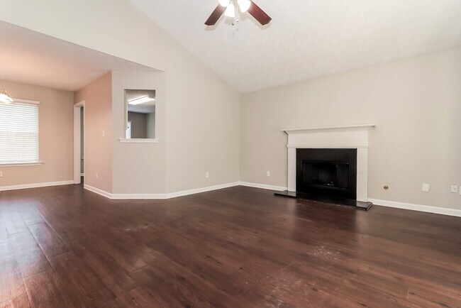 Photo - 215 Lafayette St