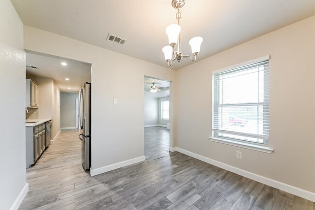 Photo - 1330 Heather Run Dr