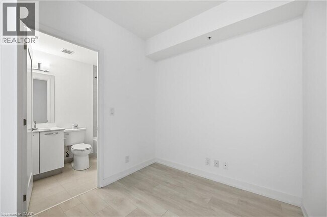 Photo - 75 James St S Unit 1221